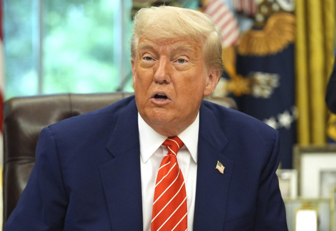 ABD Başkanı Trump'tan Venezuela'ya yeni tehdit: Gerekirse karadan...