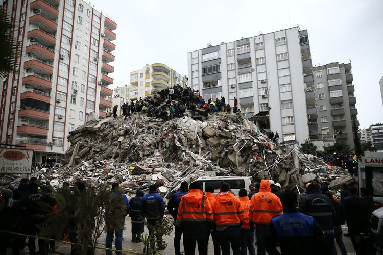 Prof. Dr. Şener Üşümezsoy'dan çok konuşulacak açıklama: Marmara'da büyük bir deprem olacak mı? - Resim: 14
