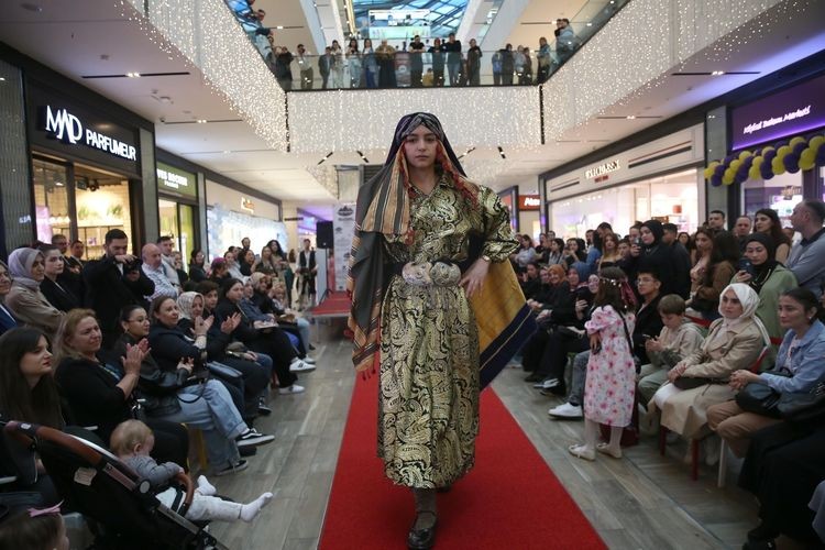 Asırlık eserler görücüye çıktı! Rize'de düzenlendi - Resim: 2