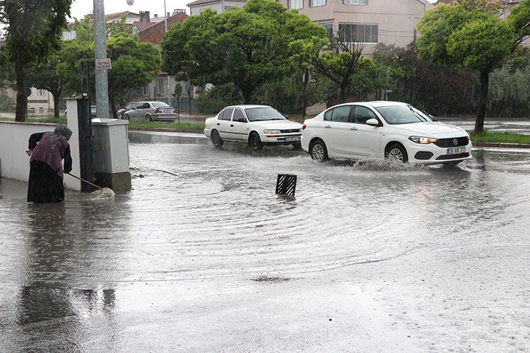 6 ile yarın için uyarı geldi! Sağanak bekleniyor - Resim: 5