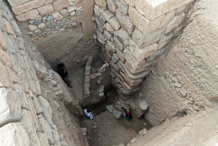 Manisa'daki Sardes Antik Kenti'nde bulundu! 2 bin 800 yıllık - Resim : 1