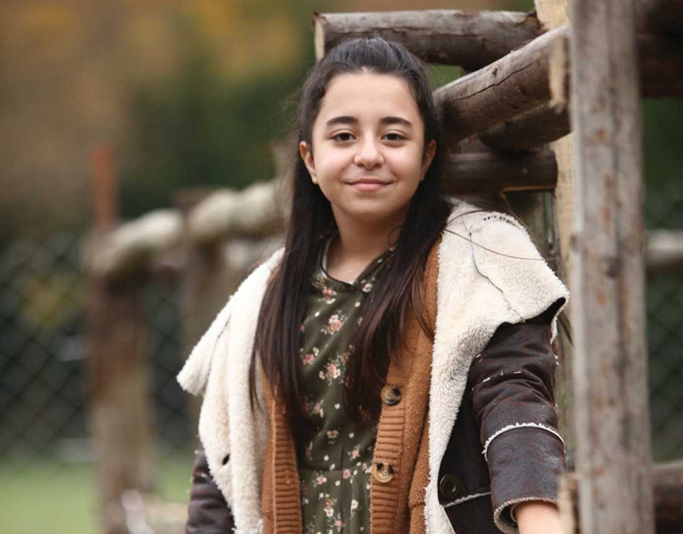 Anne dizisinin minik yıldızı büyüdü! Çocuk oyuncu Beren Gökyıldız’ın son haline yorum yağdı! - Resim: 2