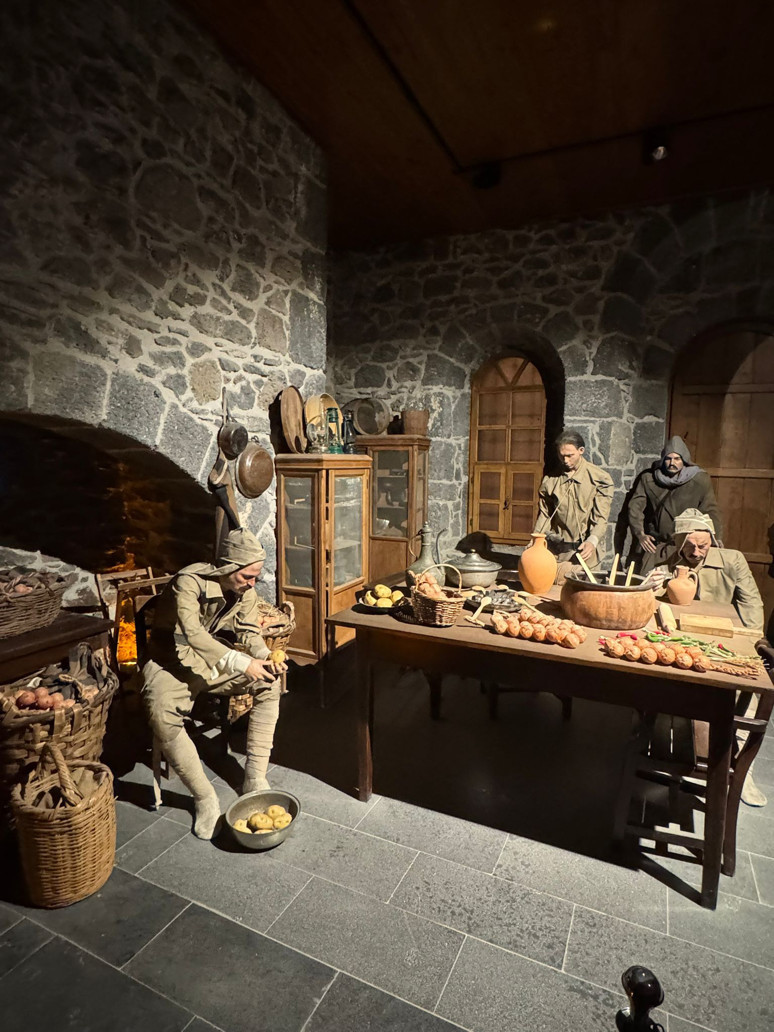 Kars’ta zamanın izinde! Tarih, kültür ve lezzet dolu bir yolculuk - Resim : 9