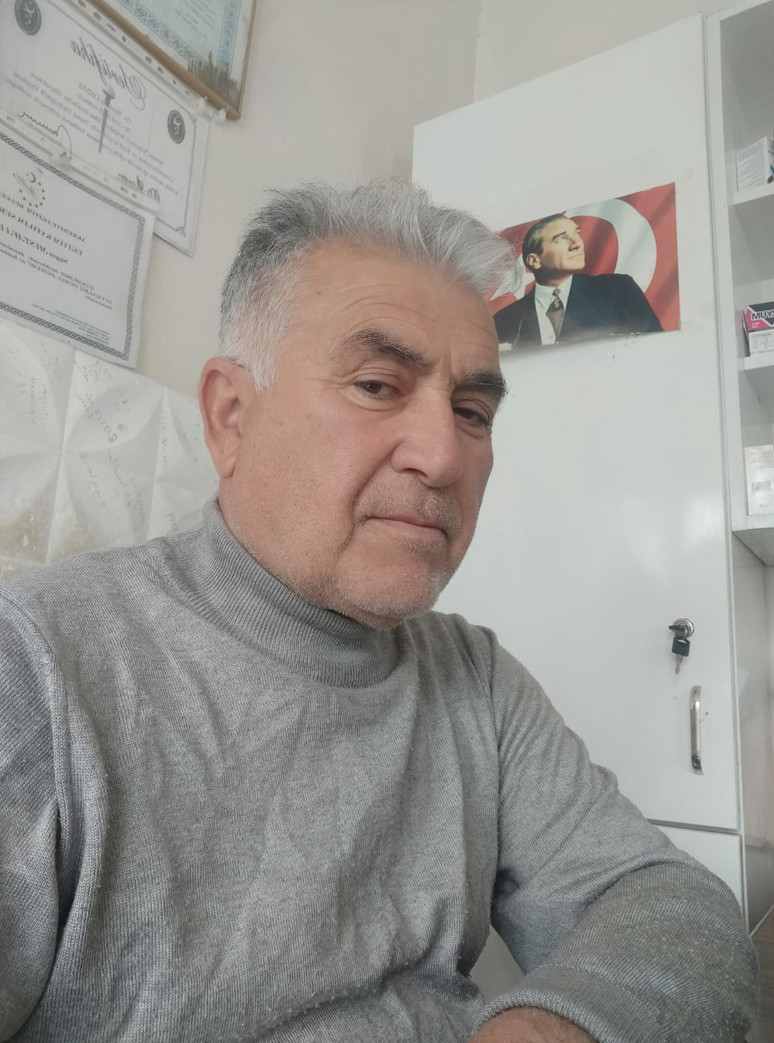 Veteriner yok aşıyı köylü yapıyor! - Resim : 1