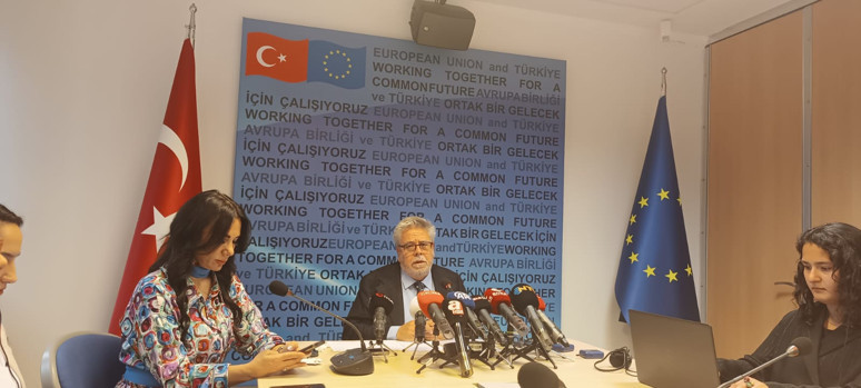 AP Raportörü Amor, Aydınlık'ın sorularını yanıtladı - Resim : 3