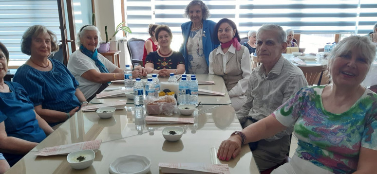 Cumhuriyet Kadınları Derneği şubeleri çok yoğun - Resim : 3