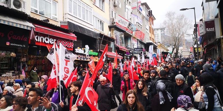TLB ve CKD açılıma karşı meydana indi! Bursa Nutku yemini ettiler - Resim : 2