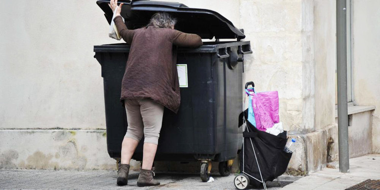 Küreselleşme ve neoliberal programların yol açtığı Fransa'da kitlesel yoksulluk - Resim : 1