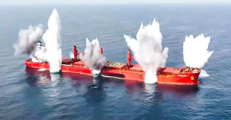 Yemen denizlerde 4. aşamayı başlattı: Artık İsrail'e selam veren her gemiye füze atacaklar - Resim : 1