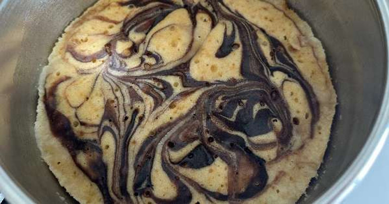 Bu kekin kabarma sırrı sizi şaşırtacak! Bulut gibi kabaran düdüklü tencere keki tarifi... - Resim : 1