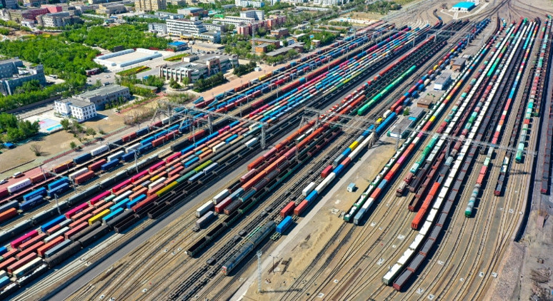 Dünyaya açılan gerçek Sinciang - Resim : 1