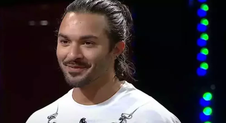 MasterChef 2025 konuğu Burak Kaya kimdir? Burak Kaya kaç yaşında ve nereli? - Resim : 1