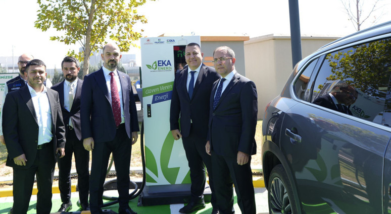 5 bin üretim kapasitesine ulaşan Emlak Konut Asansör, Afrika’ya ilk ihracatını gerçekleştirdi - Resim : 4