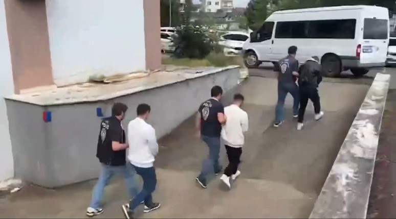 Siber suçlarla mücadelede dev operasyon: 39 ilde 669 şüpheli yakalandı - Resim : 1