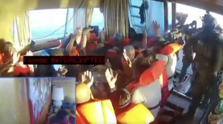 37 Türk gözaltına alındı: İsrail tüm Sumud filosuna el koydu.. Aktivistleri sınır dışı etmeye başladı - Resim : 1