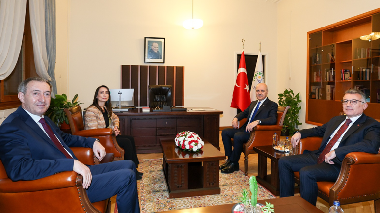 Numan Kurtulmuş, DEM Parti'yi ziyaret etti: 'Verimli ve yapıcı bir görüşme oldu' - Resim : 1