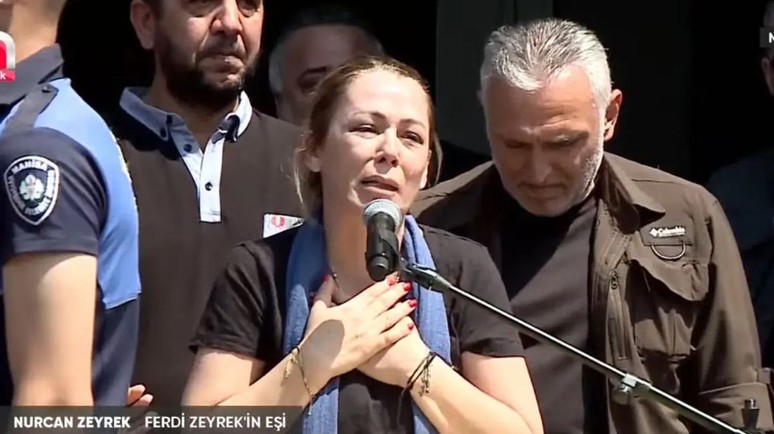 Ferdi Zeyrek'e veda: Son yolculuğuna uğurlandı - Resim : 4