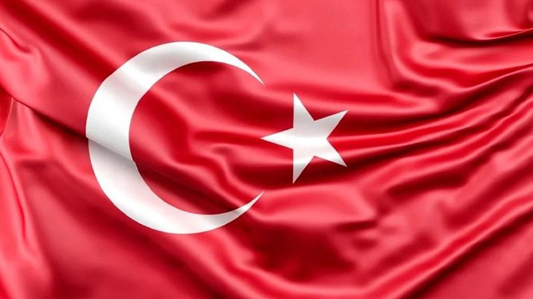 Futbol kulüplerinden İstiklal Marşı paylaşımı