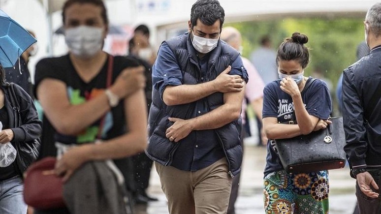 40 yaş ve üzeri vatandaşlar için aşılama başladı