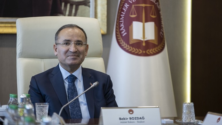 Bakan Bozdağ izin vermişti görev yerleri değiştirildi