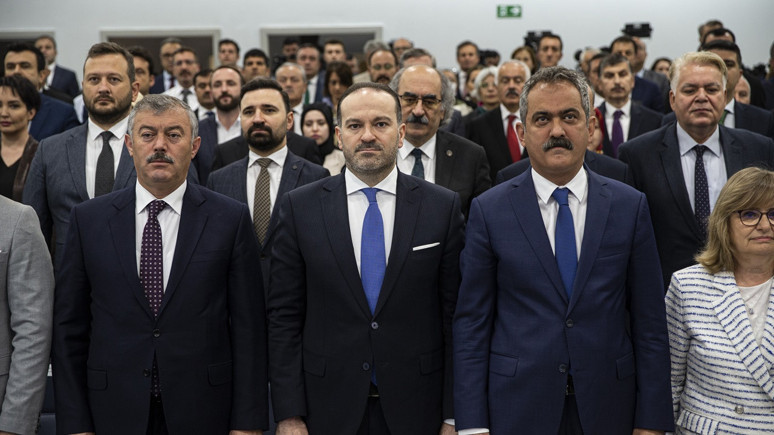 MEB’den İngilizce ve Arapça kursu