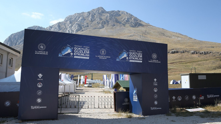 Gökyüzünü Antalya’dan izleyeceğiz