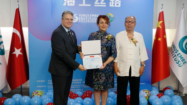 Asya’da kurulan köprü: ‘Deniz İpek Yolu’