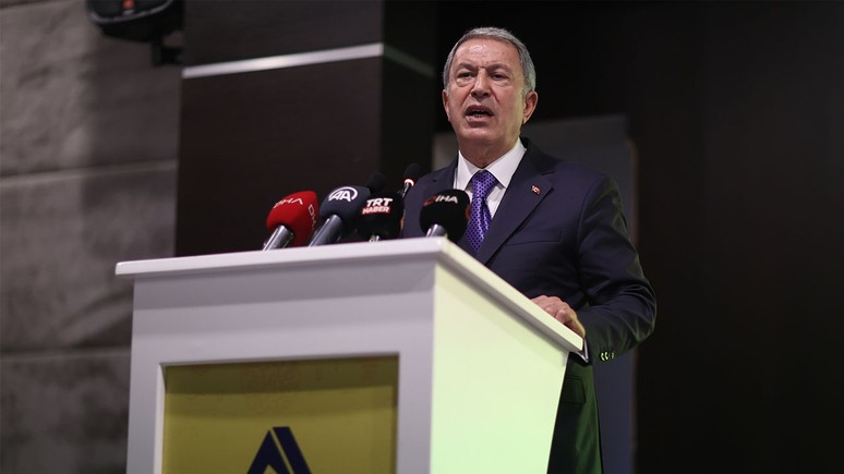Kapı gibi karar var hâlâ arşiv peşinde