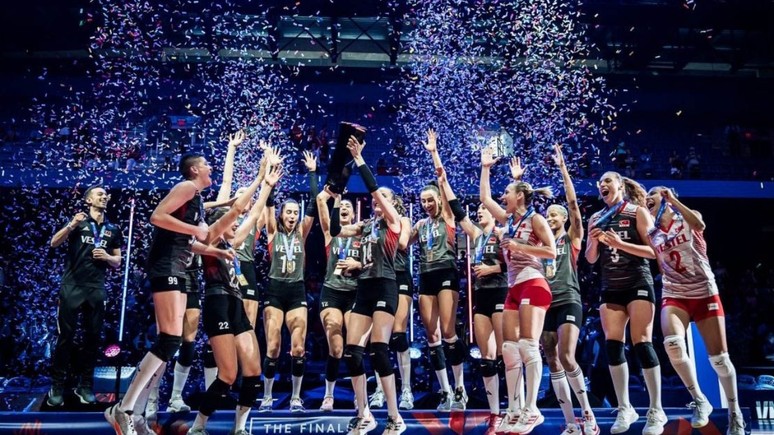 Voleybol Milli Takımı’nı kutlamadılar
