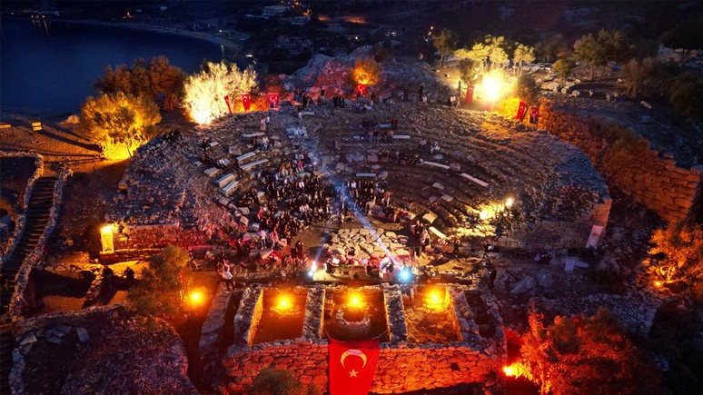 Cumhuriyetin 100'ncü Yılına özel olarak hazırlandı! Tarihi kentte 1700 yıl sonra ilk konser