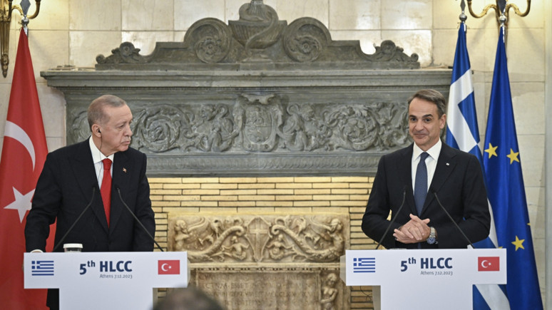 Atina ziyaretinin soğuk savaşı