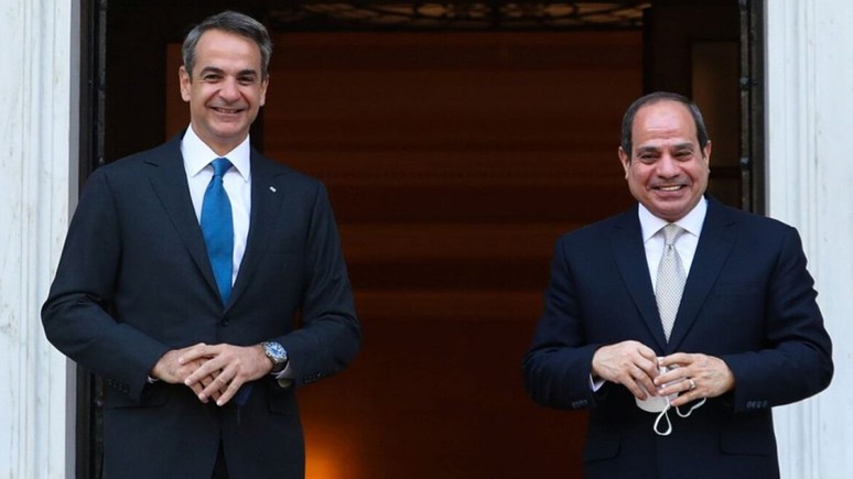 Miçotakis, Sisi ile telefonda görüştü