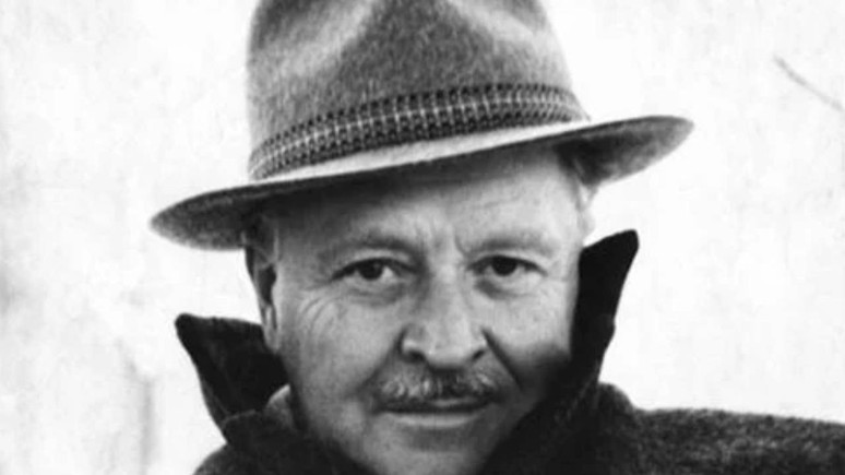 Mavi Gözlü Dev Nâzım Hikmet'ten aşk şiirleri