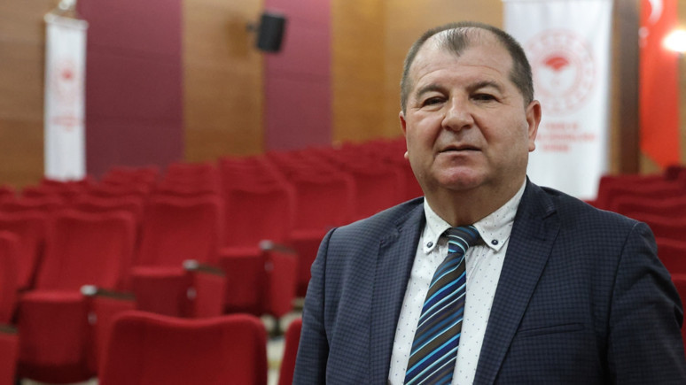 Bilinçsiz ilaçlama arıları öldürüyor