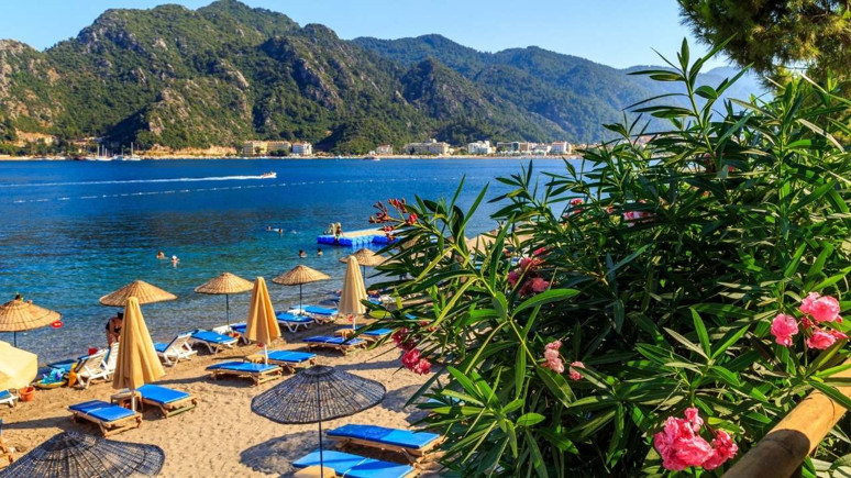 Hemen yerinizi ayırtın! Unutulmaz bir tatil olacak: Bu bilet fiyatlarına en güzel bahar seyahati rotaları…