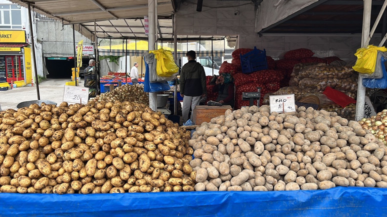 İstanbul'da 33 lira, Bolu'da ise 15 liradan satılıyor