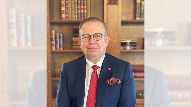 Amiral Cihat Yaycı: Bu neyin bahar havasıdır!