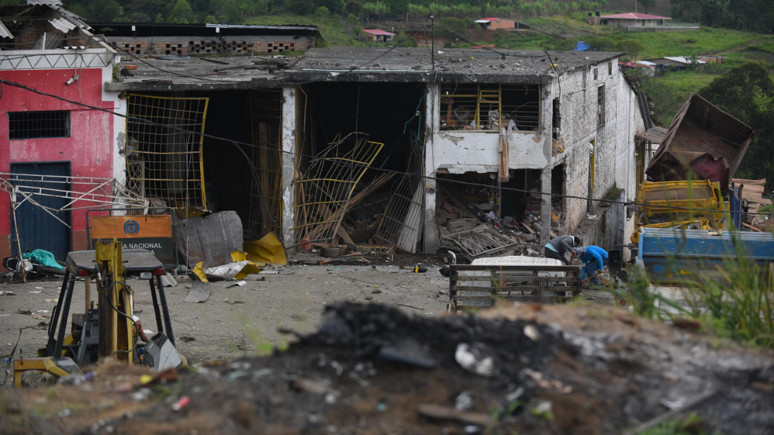 Kolombiya'da bombalı saldırı