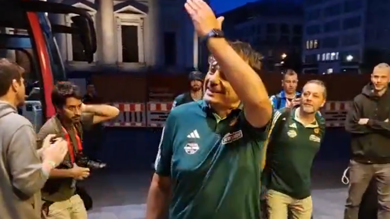 Ergin Ataman ve Fenerbahçeli taraftarlar küfürleşti