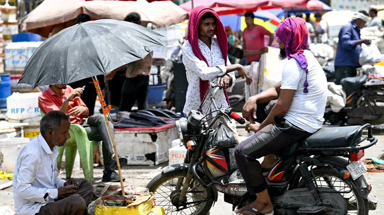 Hindistan’da aşırı sıcaklardan ölümler artıyor: 24 saatte 15 ölüm