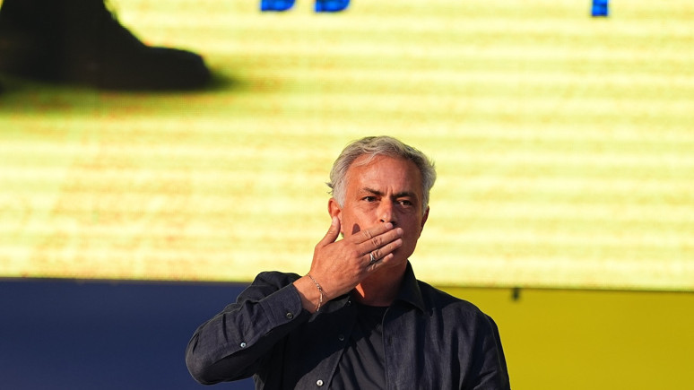 Mourinho'nun açıklamaları büyük ses getirdi! Fenerbahçe forması artık bedenimin bir parçası