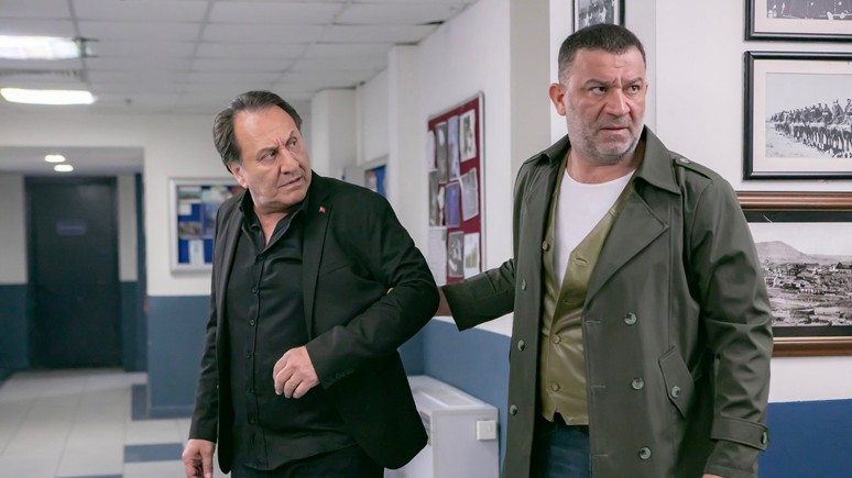 Hüsnü intikam alıyor! İşte Arka Sokaklar 679. bölüm özeti ve fotoğrafları