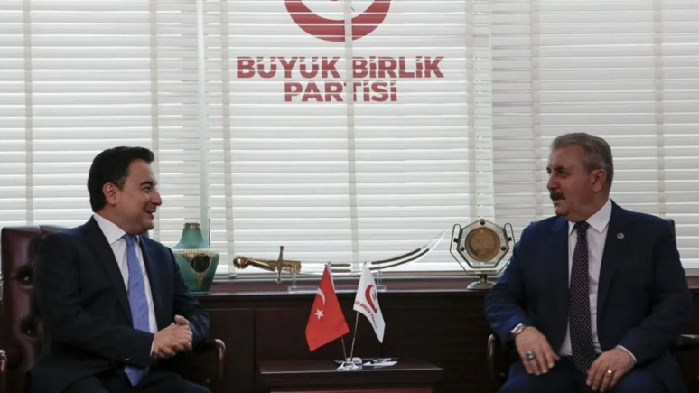 Ali Babacan ve Mustafa Destici bir araya geldi