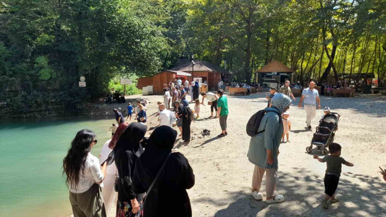 Sinop'un doğal güzelliği! Tatlıca Şelaleleri görenleri mest ediyor