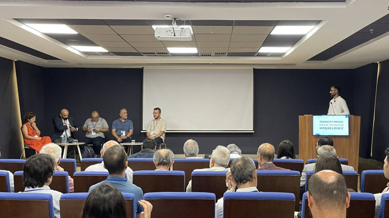 Prof. Dr. Hayati Develi'ye Harf Devrimi yanıtı: Yunus Emreler Cumhuriyet'le daha iyi anlaşıldı