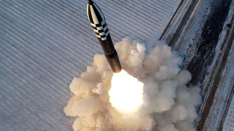 KDHC'den 'başarılı' deneme! Dünyanın en güçlü stratejik füzesi test edildi