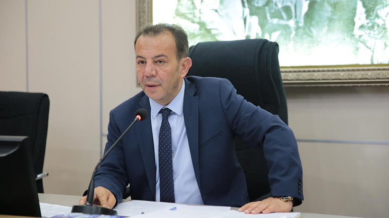 Tanju Özcan, İYİ Parti'ye mi geçecek? Resmi açıklama geldi...