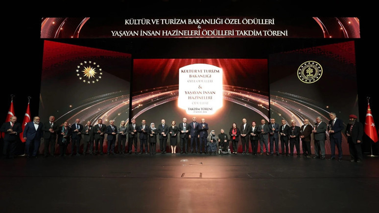 Dünya şampiyonu çömlek ustasına UNESCO ödülü