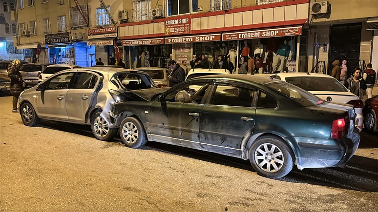 Adana’nın Seyhan ilçesinde kaza! 3 kişi yaralandı