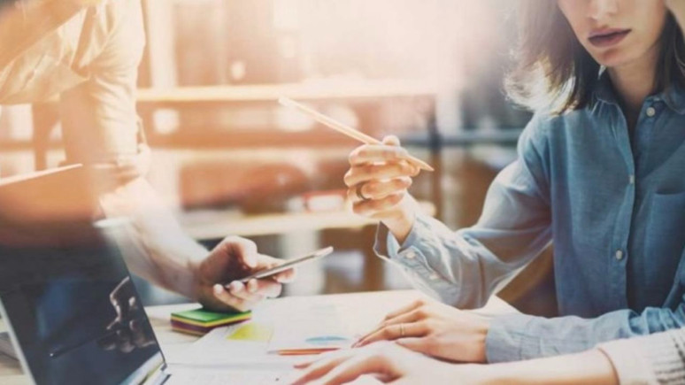 Kadınlar için yeni çalışma modelleri! Bakan Göktaş duyurdu